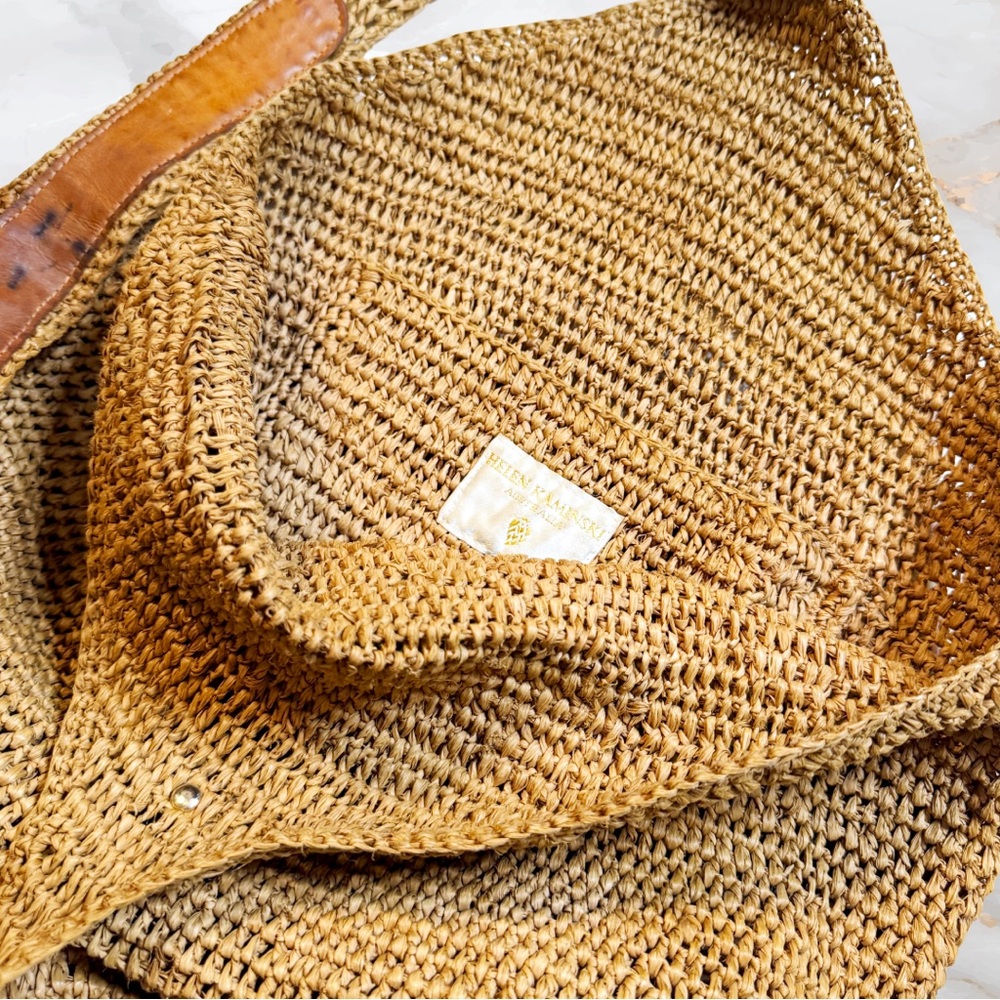 RARE Helen Kaminski Handwoven Raffia Bucket Bag - Vintage Australian Made - Picture 2 of 7